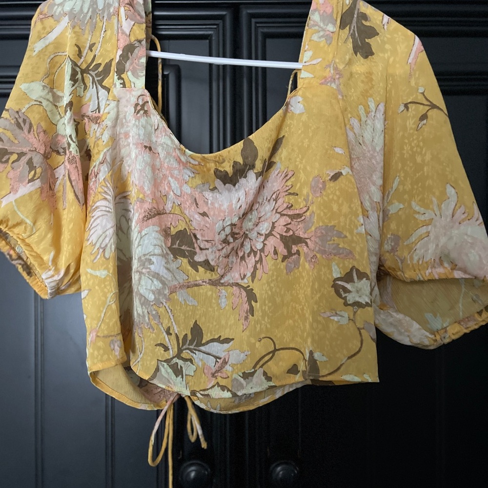H&M Yellow Relaxed Tie Back  Crop Blouse